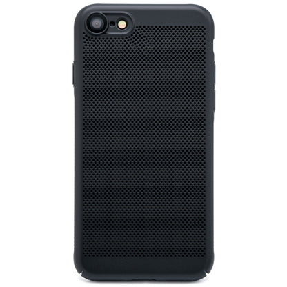 スマホの熱対策に。放熱に優れたメッシュ構造の iPhone SE 第3世代 ケース