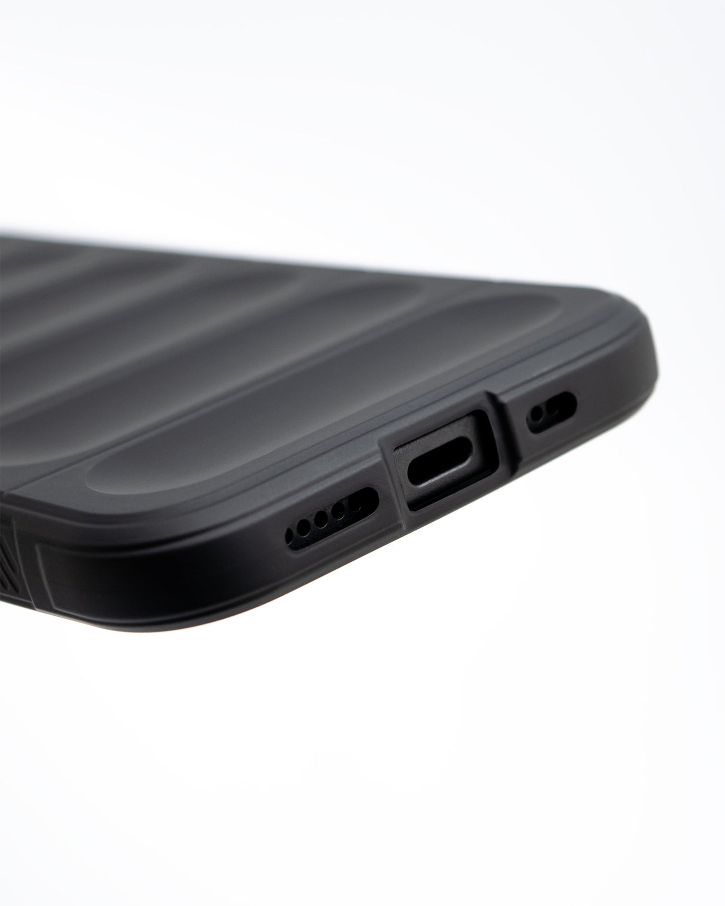 底面もしっかり保護する耐衝撃ケース, iPhone 16e