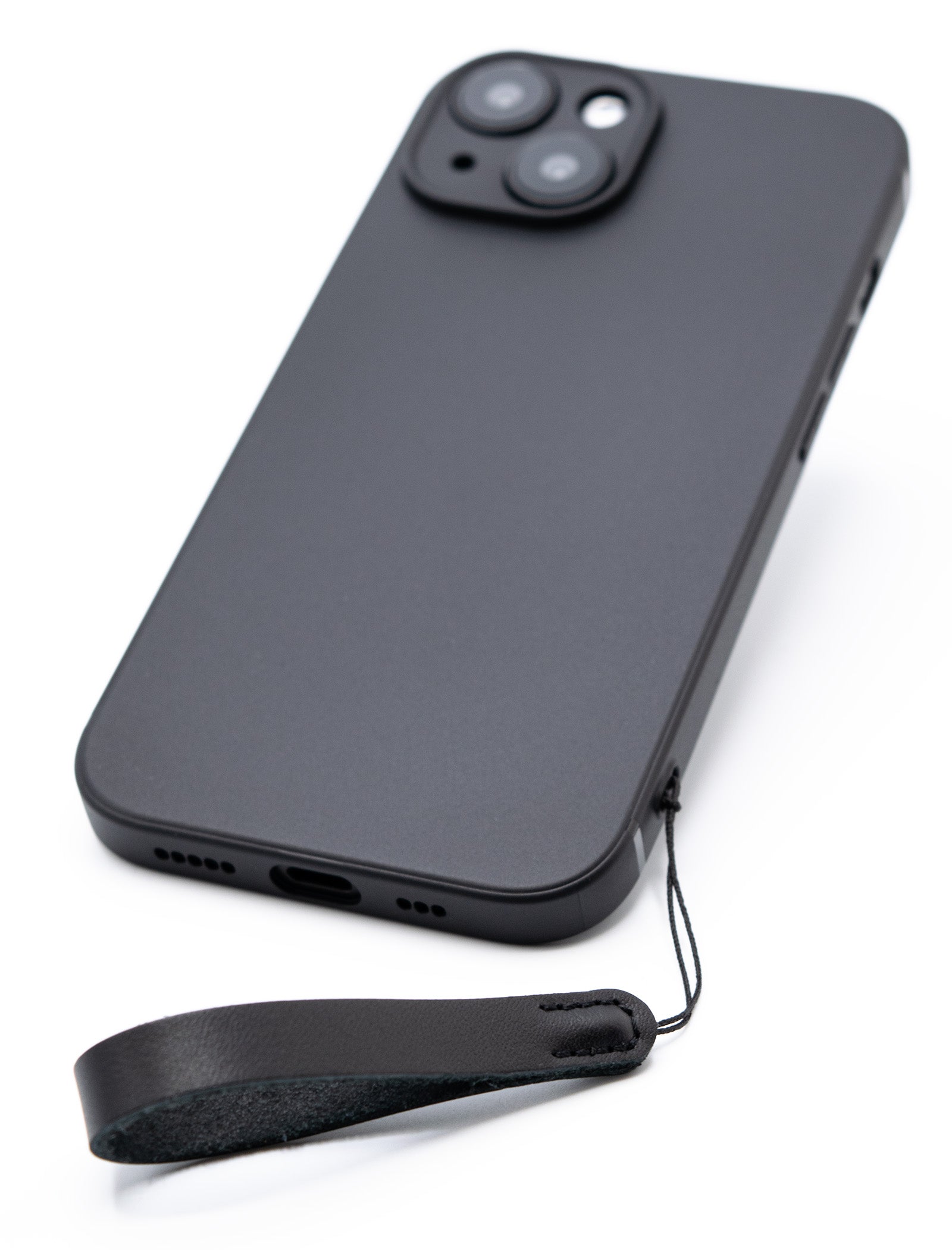 便利なストラップホール付き, iPhone 15